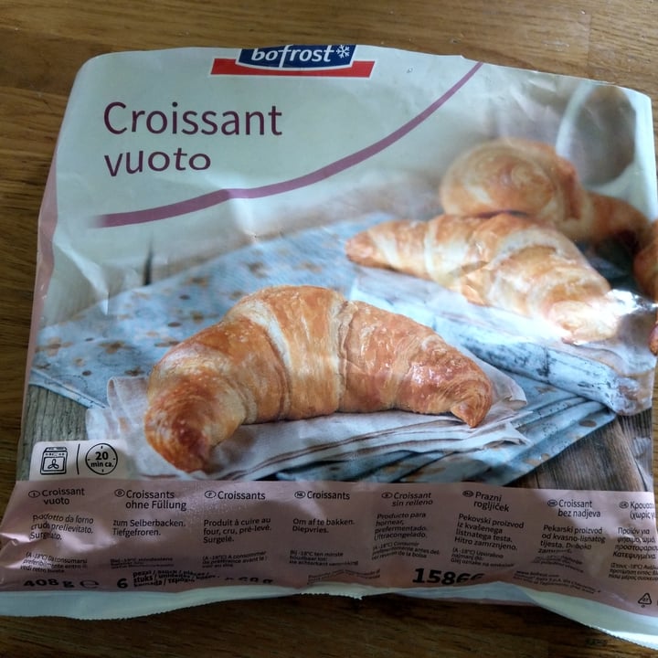 photo of Bofrost Croissant vuoto shared by @teseo on  06 Apr 2022 - review