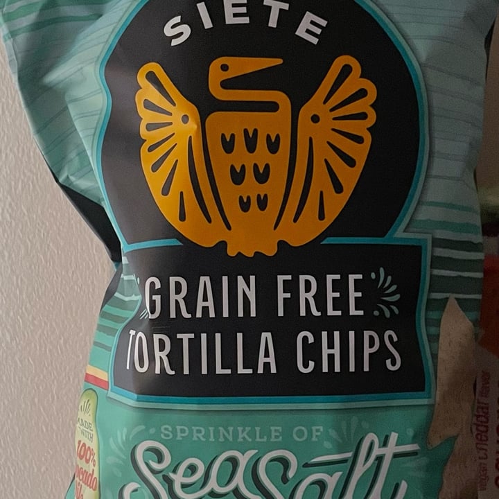 photo of Siete Family Foods Grain Free Ranch Tortilla Chips shared by @lakerslover77 on  30 Apr 2022 - review