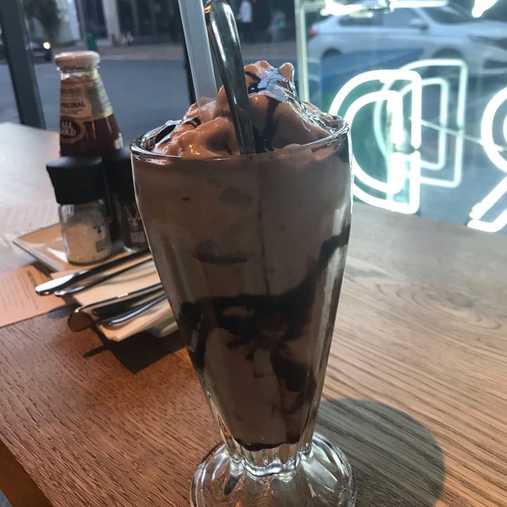 photo of Royale Eatery Chocolate milkshake shared by @katiewatt on  27 Apr 2021 - review
