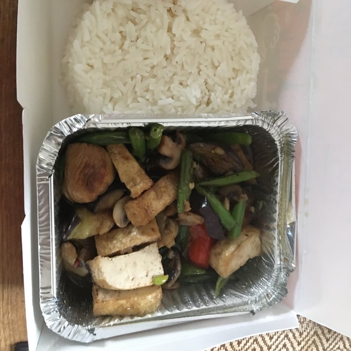 photo of Simply Asia - Sunningdale Brinjal Stirfry - 408 shared by @taz on  28 Aug 2020 - review