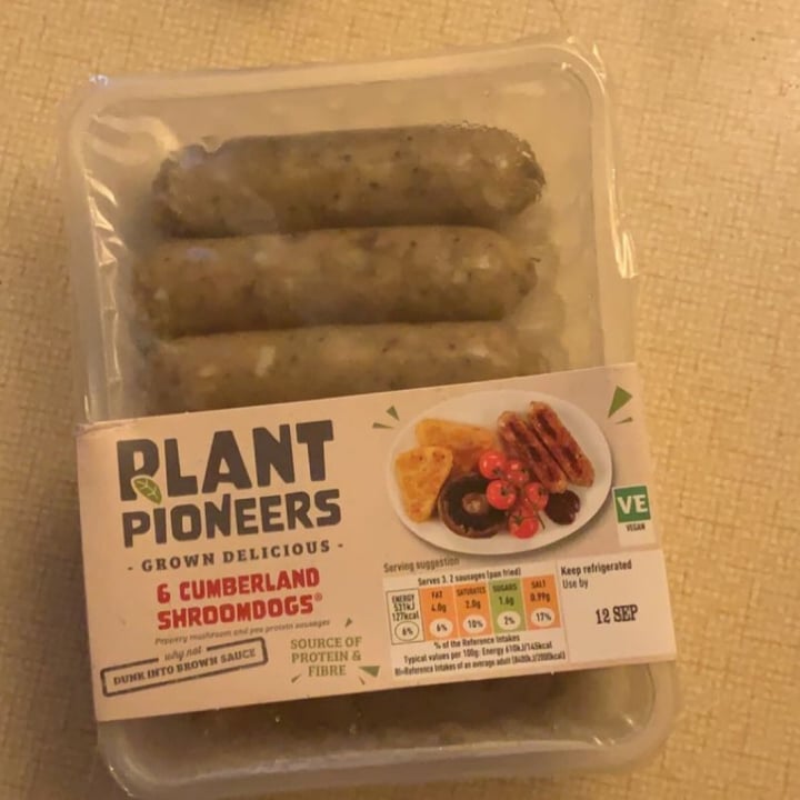 photo of Plant Pioneers 6 Cumberland Shroomdogs shared by @freyatiarna on  16 Sep 2022 - review