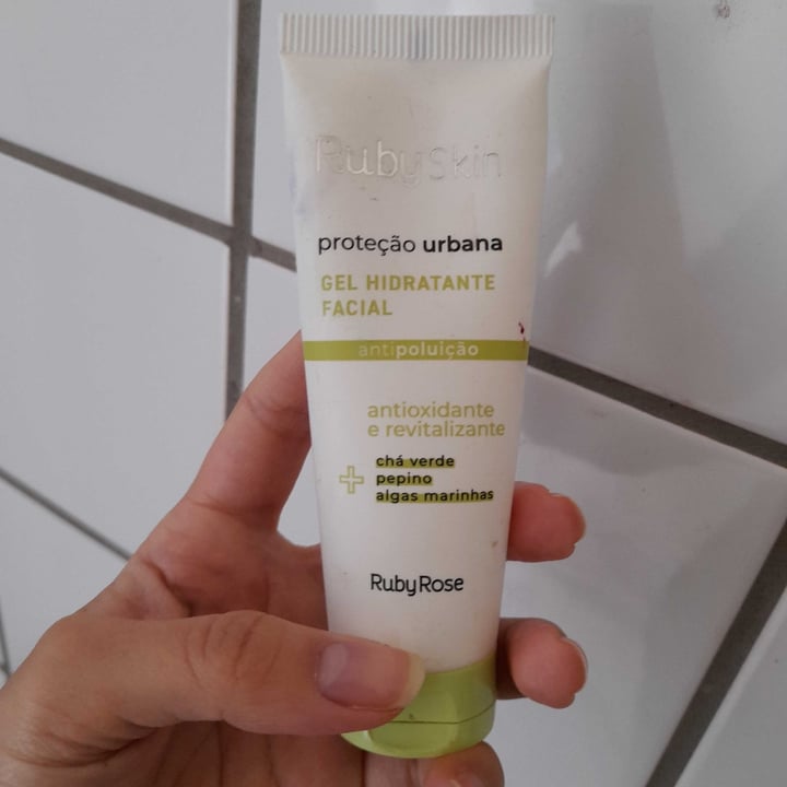 photo of RubyRose Gel Hidratante Facial shared by @geovananutriveg on  17 May 2022 - review