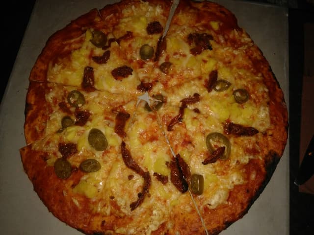 Photo of the dish “Pizza Vegana Hawaiana”