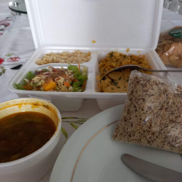 review photo of Purão Vegano empadão de palmito com acompanhamentos shared by @elianalia on 09 Nov 2022 - review