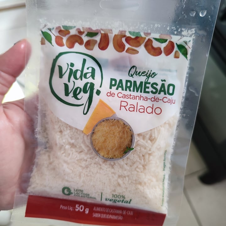 review photo of Vida Veg Queijo Parmesão Ralado shared by @lucim on 11 Jul 2022 - review
