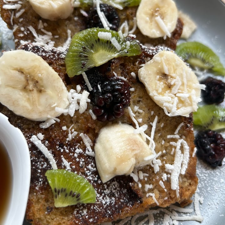 photo of Alquimia Vegana French Toast shared by @rooockd on  29 Nov 2022 - review