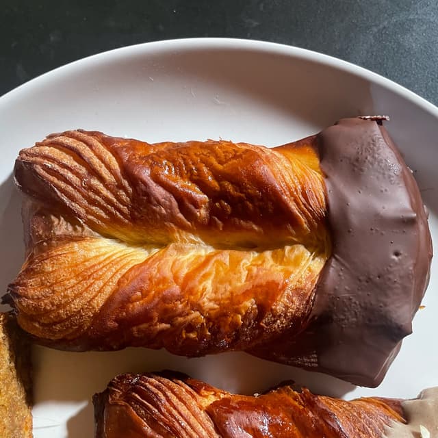 Foto del plato “Hojaldre con chocolate”
