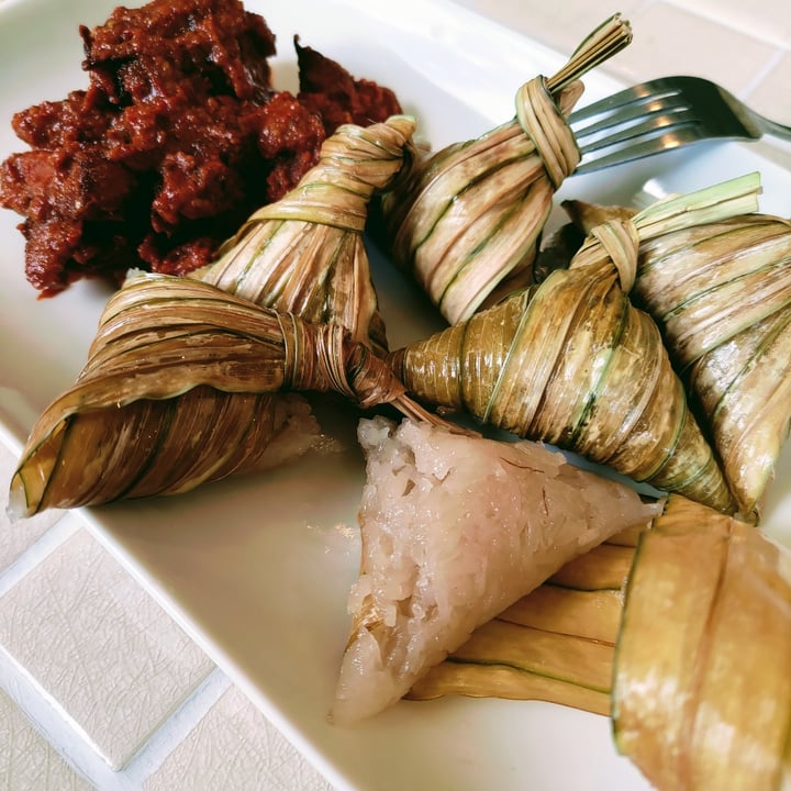 photo of The Vegan Place (Hartamas) Vegan Rendang shared by @stevenneoh on  21 May 2022 - review