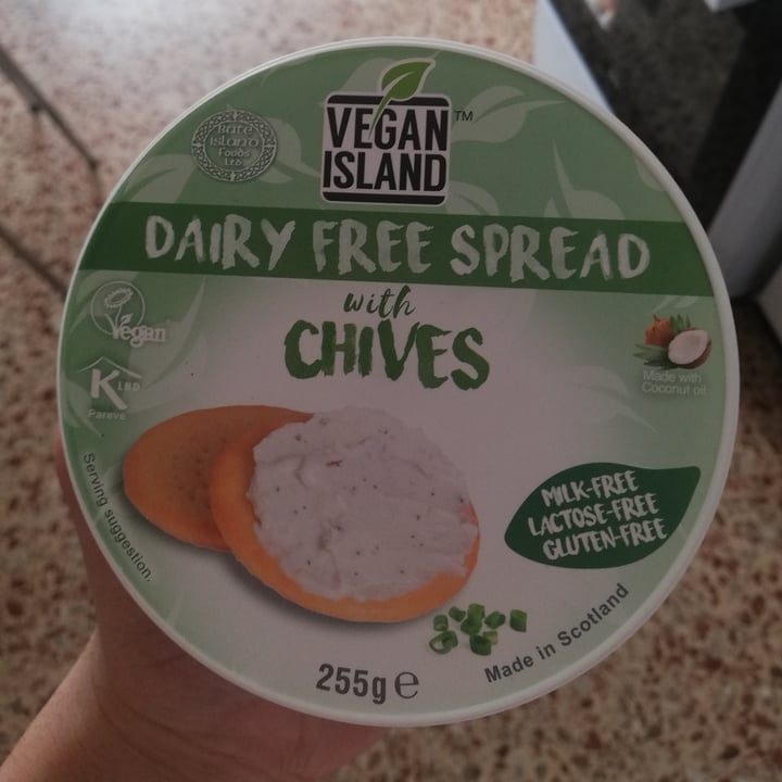 photo of Vegan island Chives Vegan Spread shared by @jritchie on  24 Jan 2022 - review