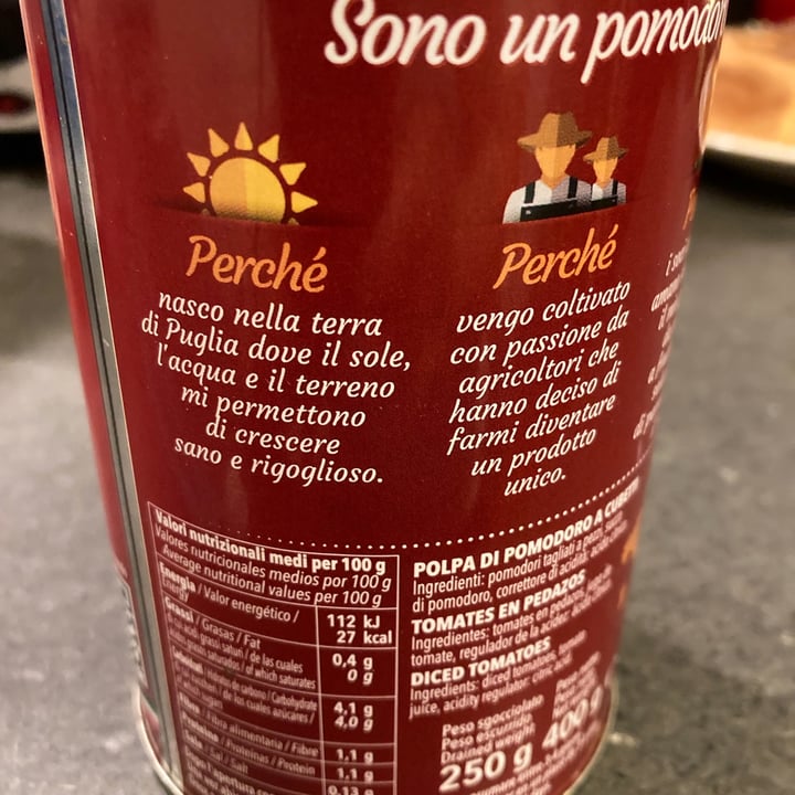 review photo of Rosso Gargano Cubettata di puglia shared by @arturino on 25 Apr 2022 - review
