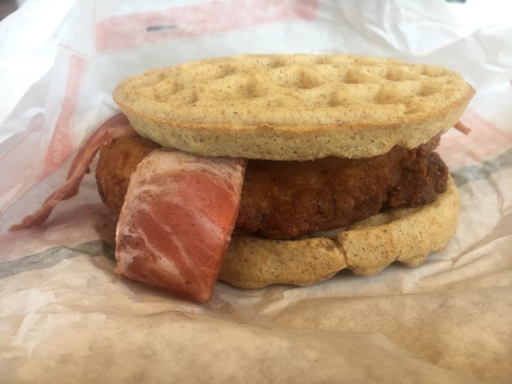 photo of Plant Power Fast Food Chicken & Waffles Breakfast Sandwich shared by @christylambz on  29 Apr 2020 - review