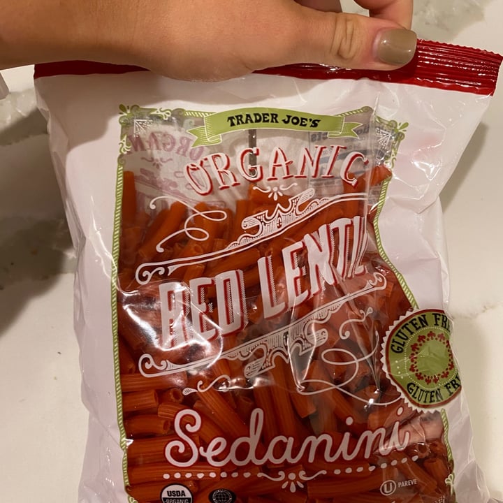 photo of Trader Joe's Organic red lentil sedanini shared by @elizabethva on  12 Nov 2020 - review