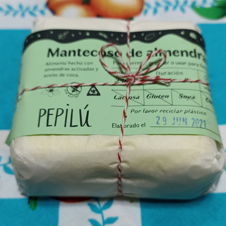 photo of Pepilú Cremoso de almendras shared by @johnnychinchilla on  06 Sep 2021 - review