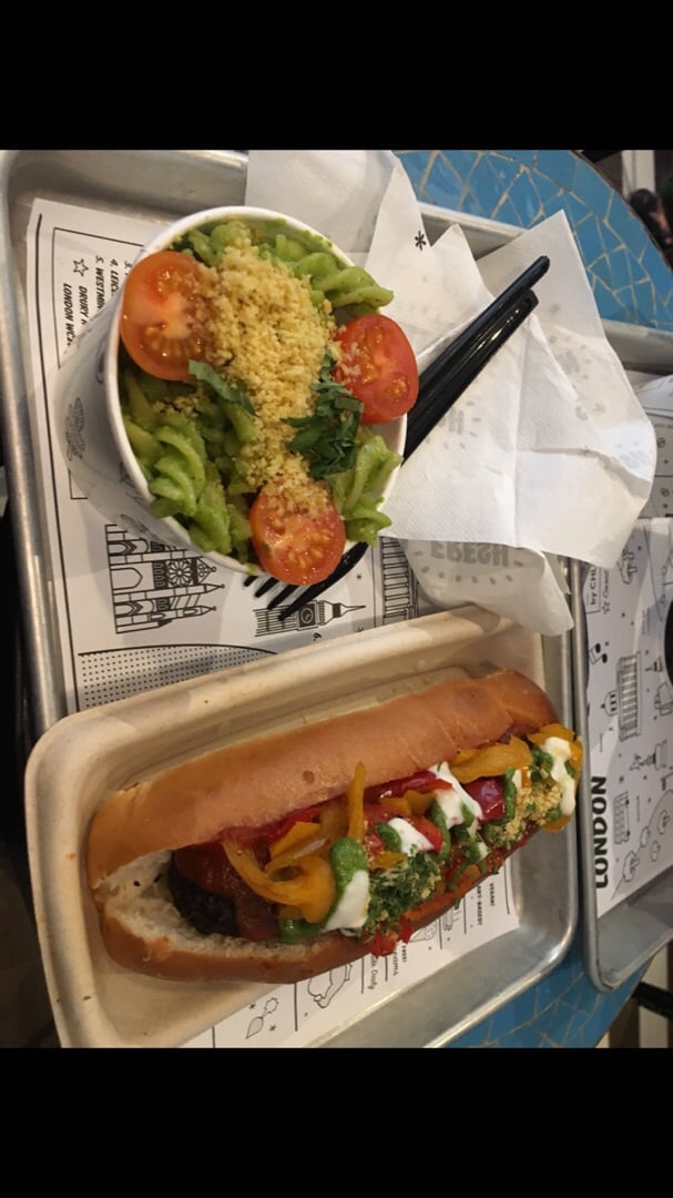 photo of by CHLOE. Covent Garden Pesto avocado pasta shared by @cat66 on  19 Aug 2019 - review
