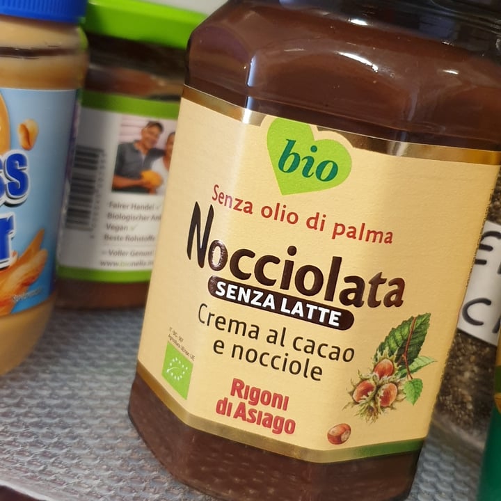 photo of Rigoni di Asiago Nocciolata Dairy Free Hazelnut Spread with Cocoa shared by @rickeatingrass on  15 Mar 2022 - review