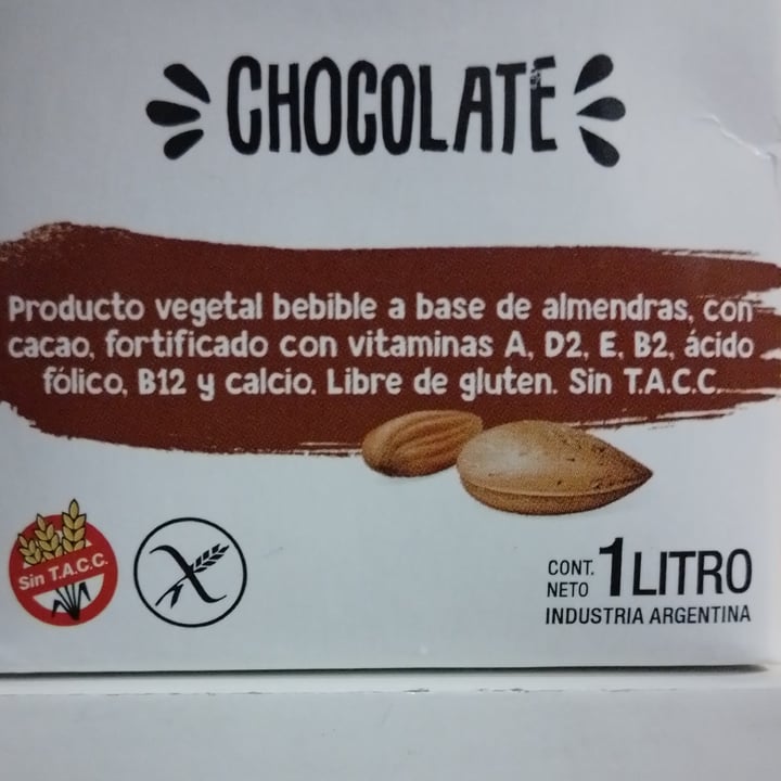 photo of Vrink Chocolatada con leche de almendras shared by @drago57 on  30 Oct 2022 - review