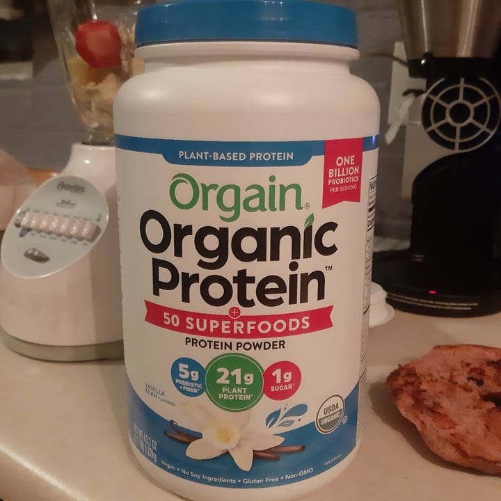 photo of Orgain Orgain super foods and vanilla bean protein powder shared by @nataliaaruh on  21 Aug 2022 - review