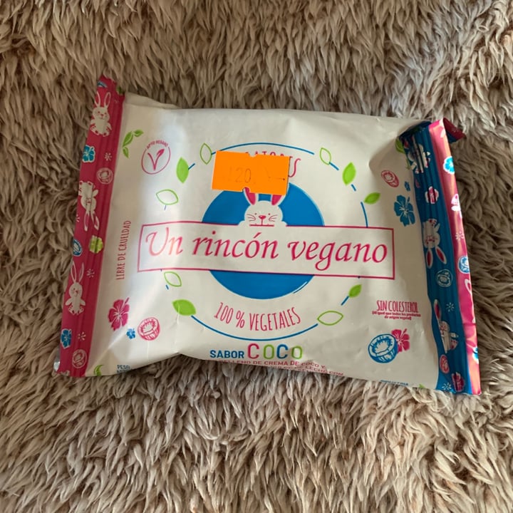 photo of Un Rincón Vegano Alfajor de Coco shared by @micaluchetti on  07 Oct 2021 - review