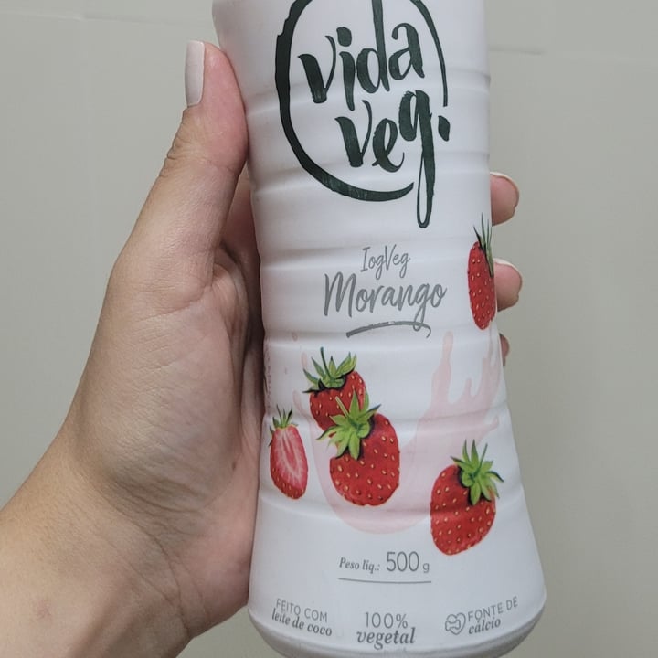 review photo of Vida Veg Iogurte Sabor Morango shared by @trthais on 06 Feb 2022 - review