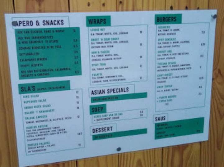 photo of Loving Hut Veganerie Classic burger shared by @ghiro on  25 Jan 2020 - review