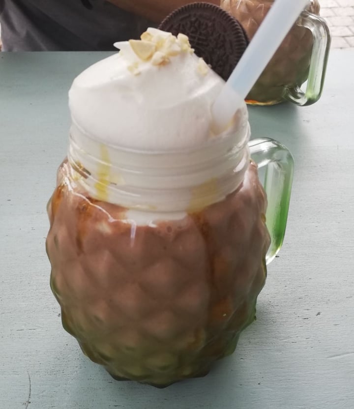 review photo of Oh My Soul Cafe Chocolate P&B Cup Shake shared by @tracycook on 08 Apr 2020 - review
