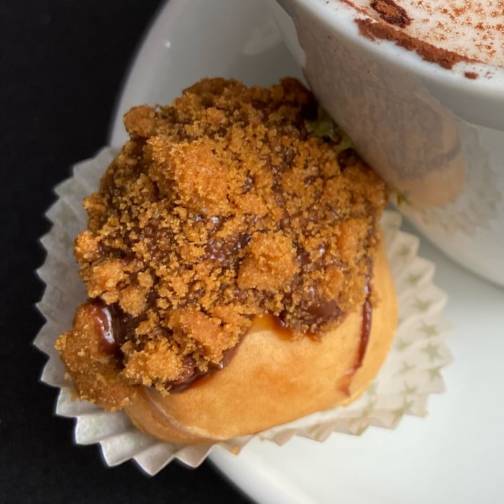 photo of Efrem - Caffetteria, Pasticceria, Cucina Pasticcino gusto lotus shared by @johrgia on  15 Nov 2021 - review