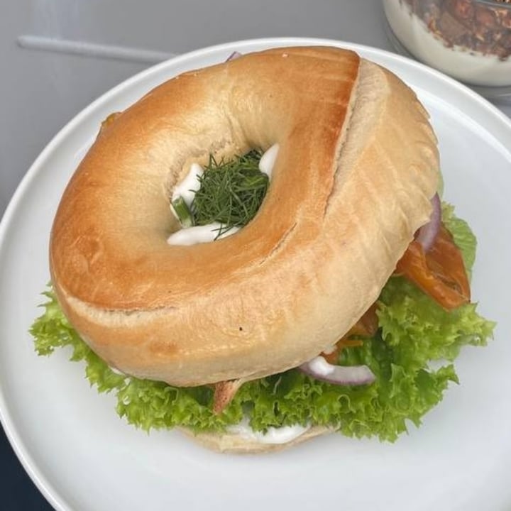 photo of Plant Base Bagel 1 shared by @bratkart0ffel on  17 Oct 2022 - review