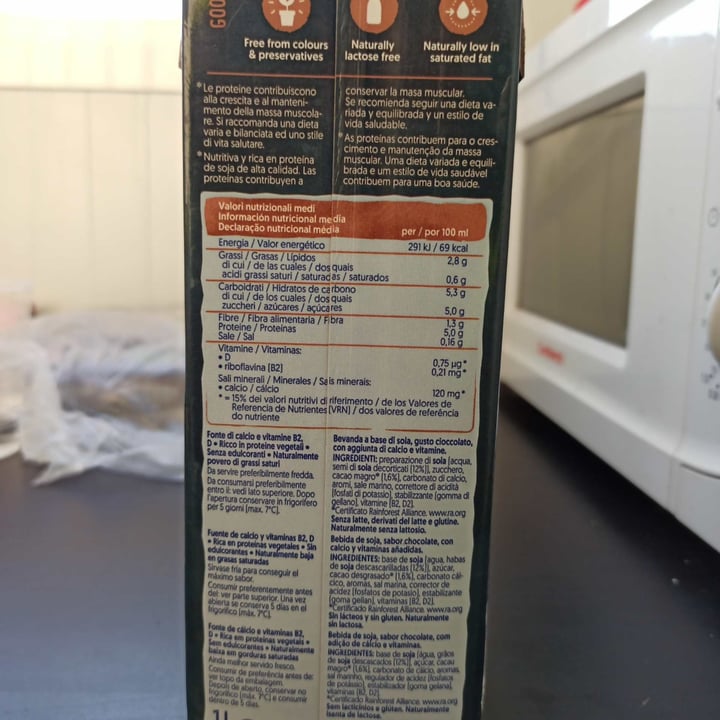 photo of Alpro Plant Protein 50g Chocolate shared by @sucrash on  02 Apr 2022 - review