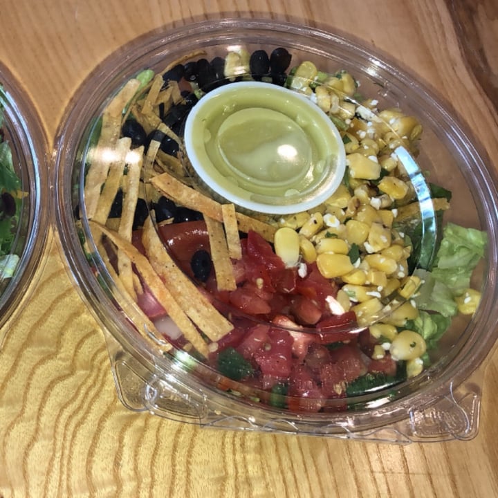 photo of Lota Veco Summer love and southwest salad shared by @softsofi on  14 Sep 2021 - review