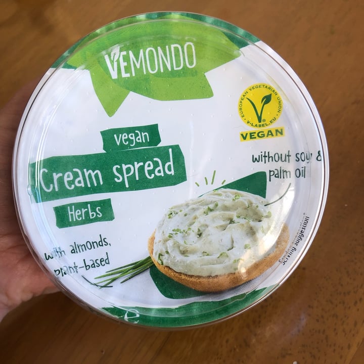 review photo of Vemondo Cream Spread Herbs shared by @naovtr on 02 Feb 2022 - review