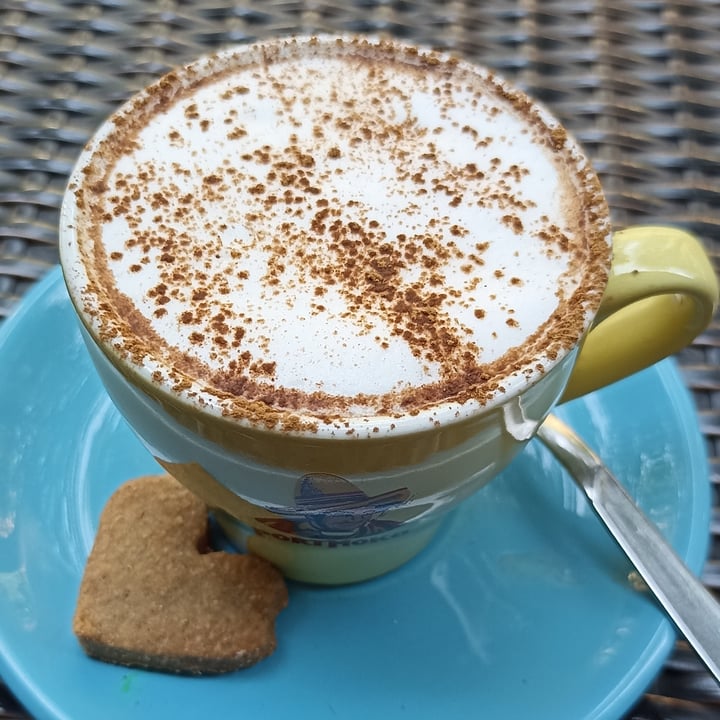 photo of VegAmore Cappuccino Alla Soya shared by @marybass on  17 Jun 2022 - review