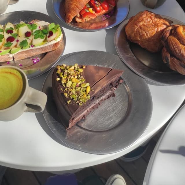 Photo of the dish “Torta Húmeda De Chocolate”