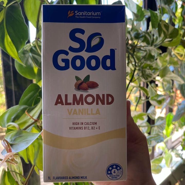 photo of Sanitarium So Good Vanilla Almond Milk shared by @carlaoliveira on  01 Feb 2022 - review