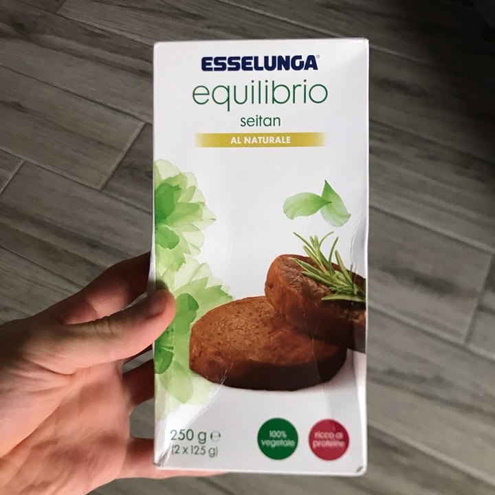 photo of Esselunga equilibrio seitan al naturale shared by @mibuttogiulia on  11 Dec 2022 - review