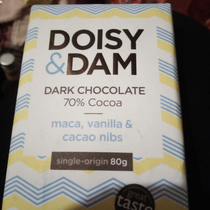 review photo of Doisy & Dam 70% Dark Chocolate, Maca, Cocoa Nibs and Vanilla shared by @veganjaybee on 11 Mar 2020 - review