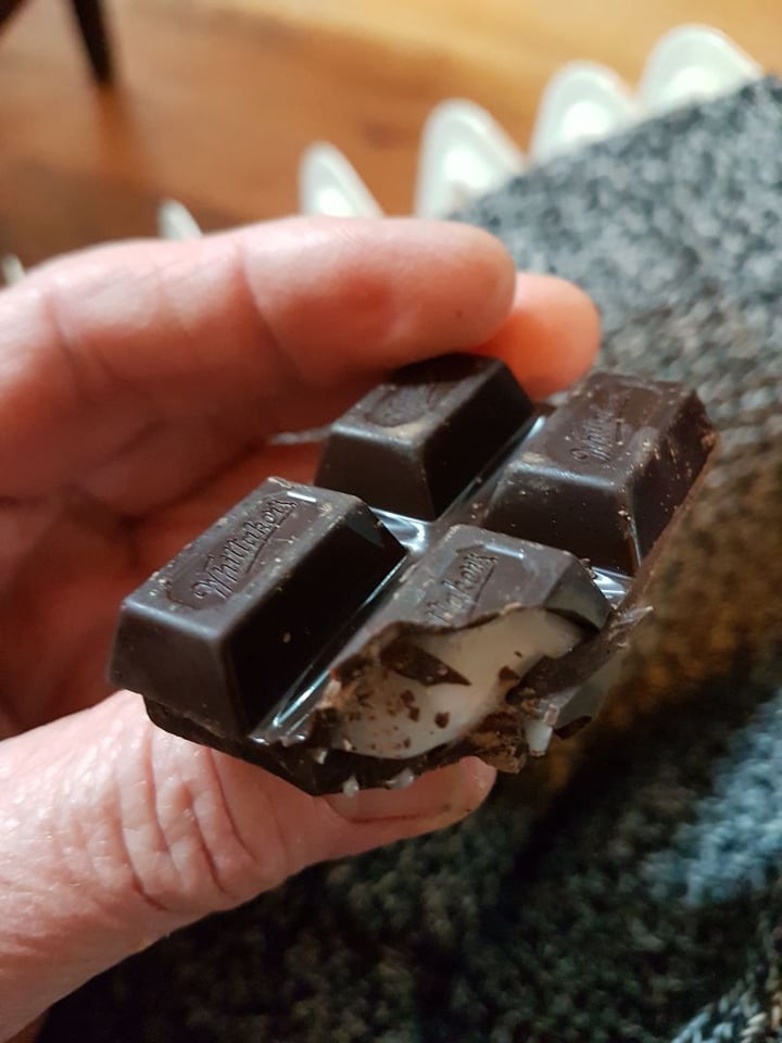 photo of Whittaker's Dark Chocolate 72% Cocoa Ghana Peppermint shared by @pattyvegan on  16 Aug 2019 - review