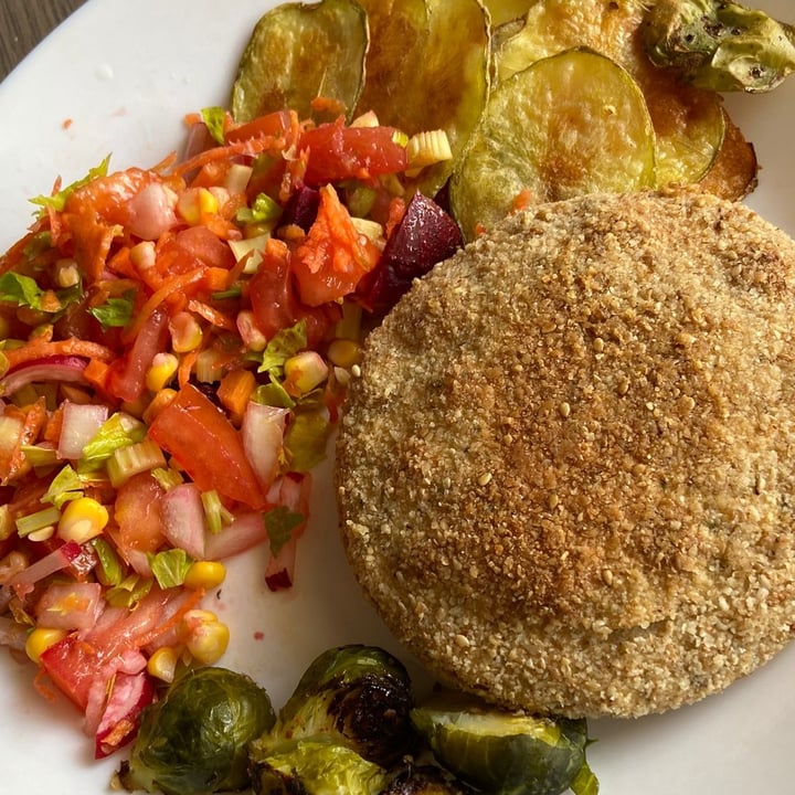 review photo of Revolución vegana Milanesa De Soja Rellena Con Queso De Arroz shared by @tarekh on 24 Aug 2021 - review