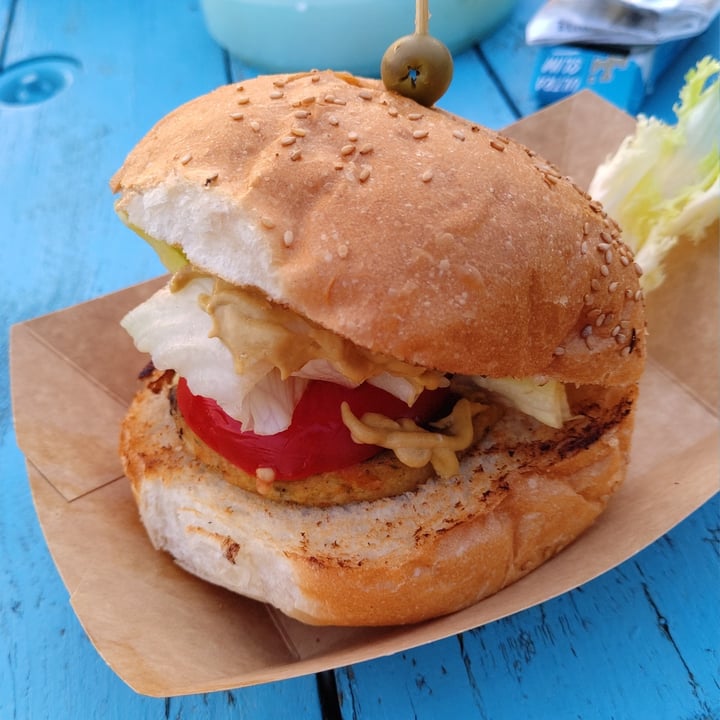 photo of Habana 500 Vegan burger shared by @ciabi on  01 Sep 2022 - review