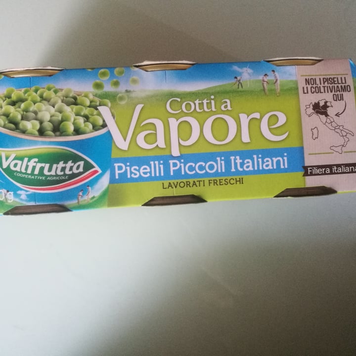 photo of Valfrutta Piselli piccoli italiani lavorati freschi shared by @mauuu on  12 Jun 2022 - review