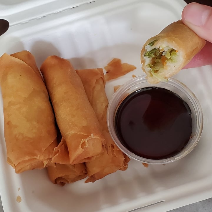 review photo of Urban Vegan Spring Rolls shared by @gabunia on 29 Sep 2021 - review