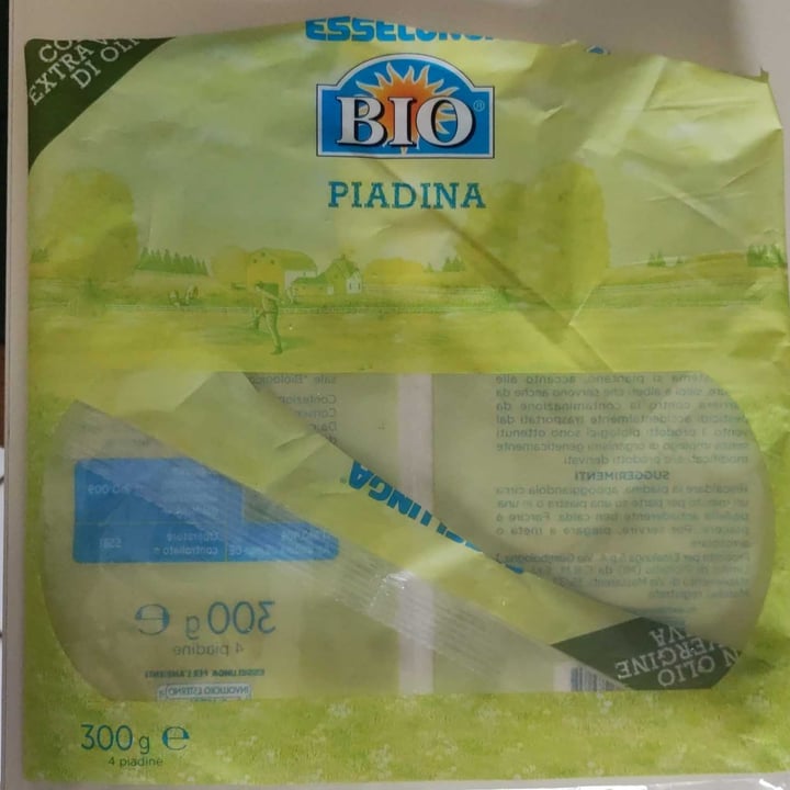 review photo of Esselunga Bio Piadina shared by @vanny80 on 02 Apr 2022 - review