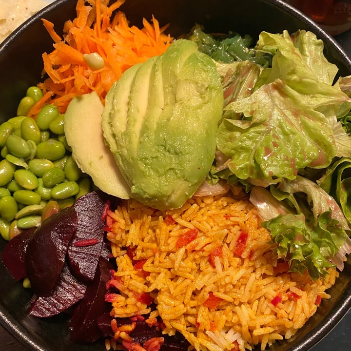 photo of Giuseppe x Kunstmühle Rosenheim Poke bowl shared by @annich on  24 Sep 2021 - review