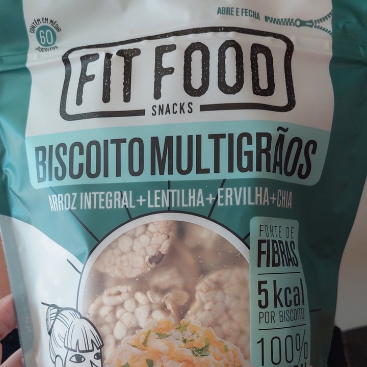 photo of Fit  Food Biscoito multigraos De Arroz, Lentilhas, Ervilha E Chia shared by @thanissy on  26 May 2022 - review