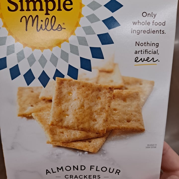 photo of Simple Mills Almond Flour Crackers shared by @ppohlman on  01 Jul 2021 - review