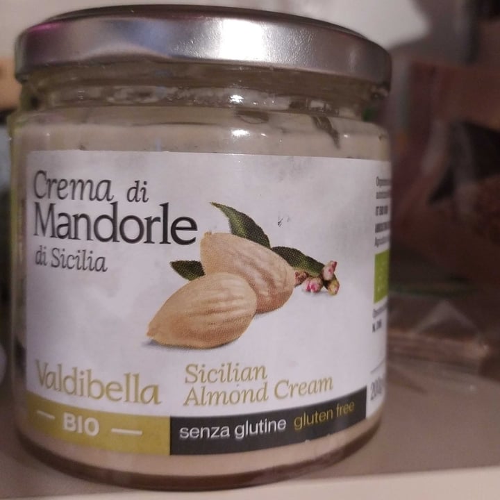 photo of Valdibella Crema di mandorle di Sicilia shared by @esmeralda82 on  23 Apr 2021 - review