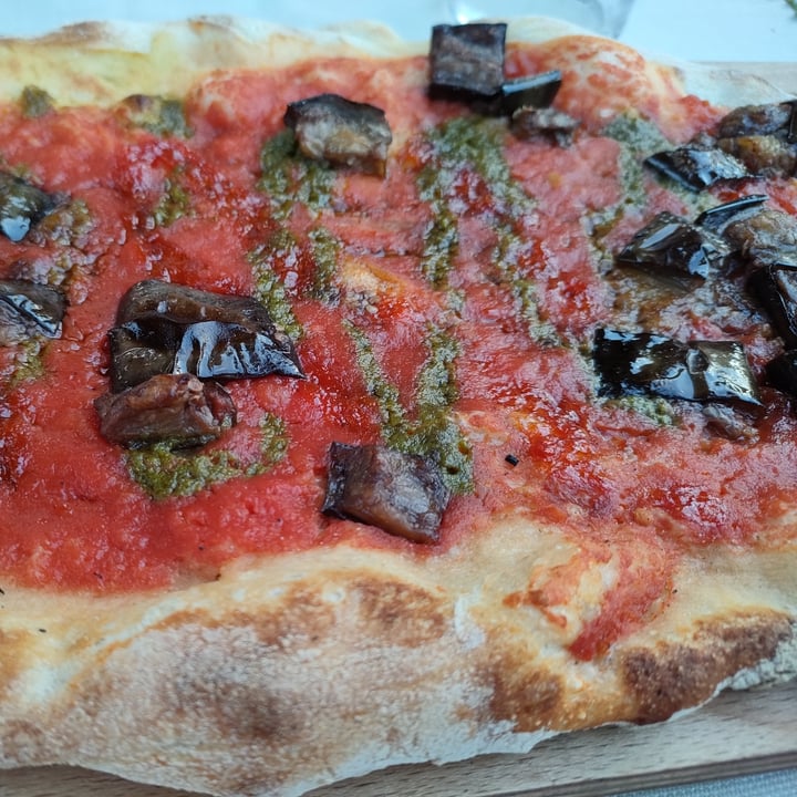 photo of Campeggio Grinto Pizza (tabisca) vegetariana sbagliata shared by @giuz27 on  06 Jul 2022 - review