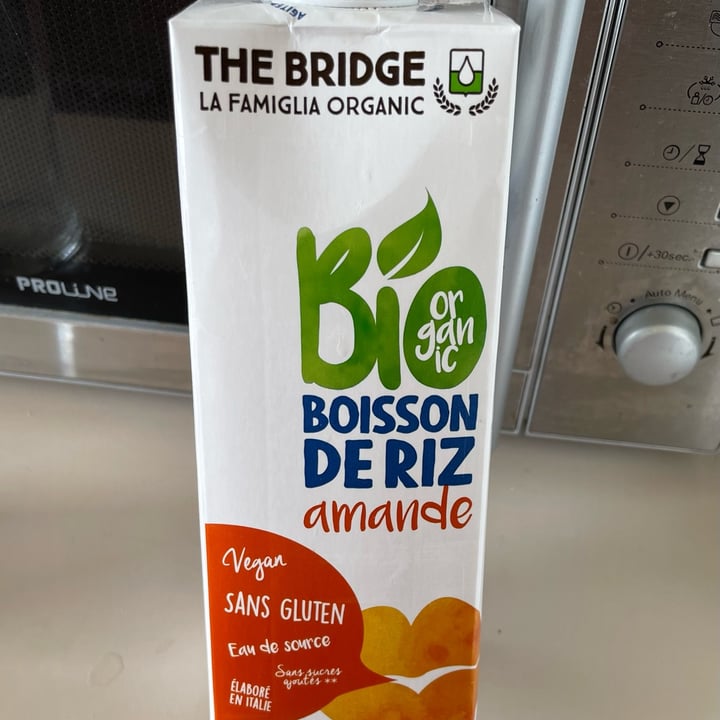 review photo of The Bridge Bio Rice Drink Almond shared by @thecurvyblondevegan on 06 Jul 2022 - review