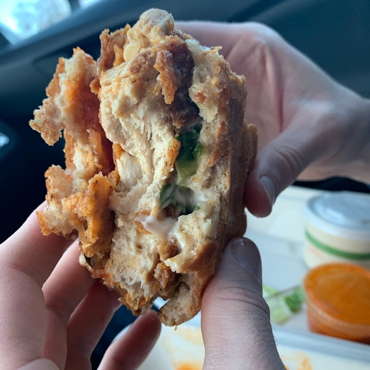 photo of J. Selby's Crispy chicken sandwich shared by @plantbasedsusan on  03 Jan 2021 - review
