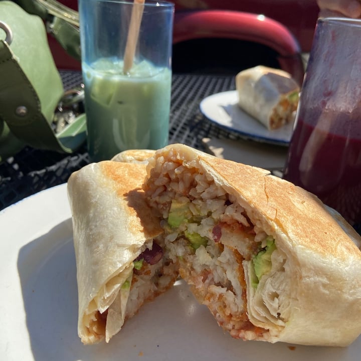 review photo of ANMLY vegan breakfast burrito shared by @madds on 01 May 2021 - review