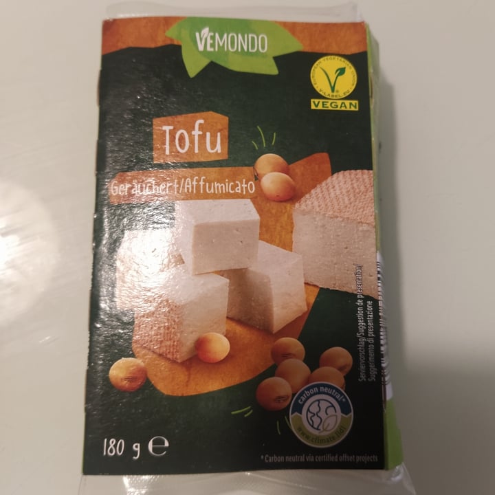 photo of Vemondo  Tofu Affumicato shared by @biancafurii on  07 Aug 2022 - review